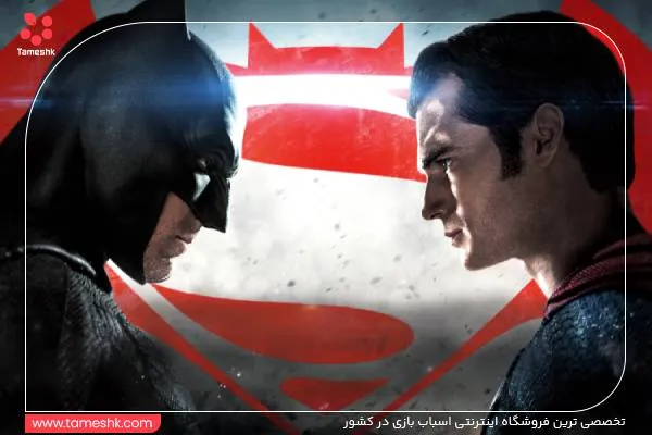 بتمن در کنار سوپرمن.jpg